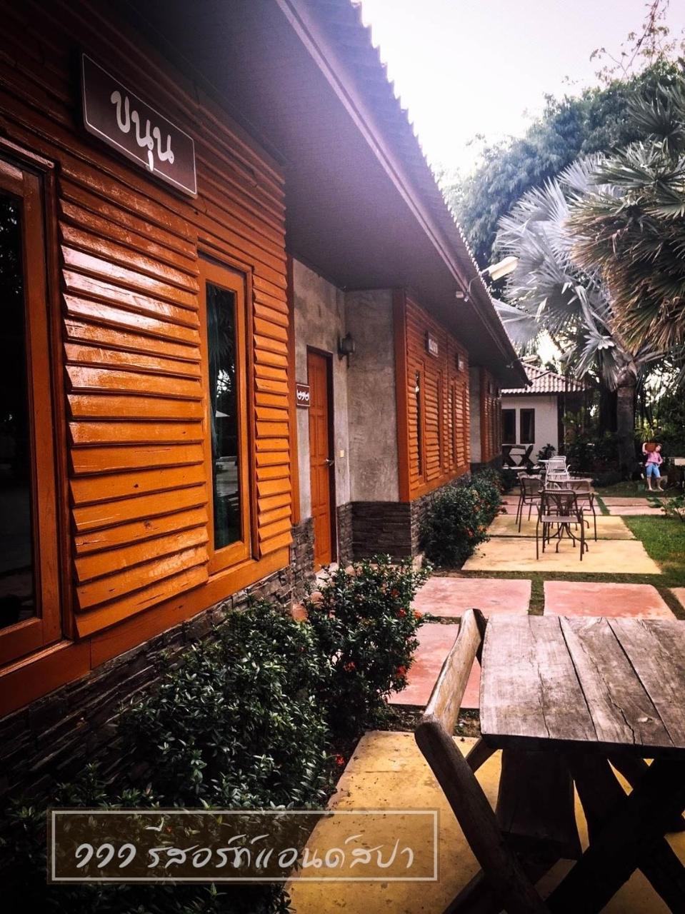 111 Resort y Spa Ban Tha Ramat Exterior foto